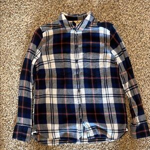 Woolrich women’s long sleeve flannel shirt, size medium